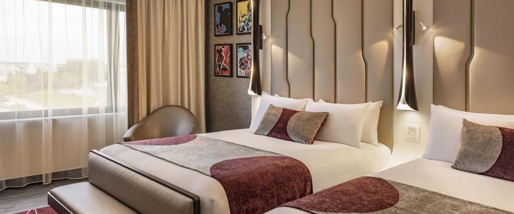 disneyland, disneyland resort, disneyland Paris, euro disney, disneyland europe, disneyland paris theme parks, disneyland paris transport, Disneyland Paris train, Disneyland Paris drive, disneyland Paris hotels, disneyland Paris resorts, Disneyland Paris on site hotels, disneyland Paris accommodation, disneyland hotels, hotels near disneyland Paris, cheap hotels at disneyland Paris, Disneyland Hotel, disneyland Paris hotel, marvel hotel, hotel New York, hotel New York the art of marvel, disney marvel hotel, Cheyenne resort, Cheyenne hotel, Santa Fe hotel, disney Santa Fe hotel, disney newport bay club, disney newport bay hotel, disney sequoia lodge, sequoia lodge hotel, davy Crockett ranch, disney partner hotels Paris, places to stay at disneyland Paris, 